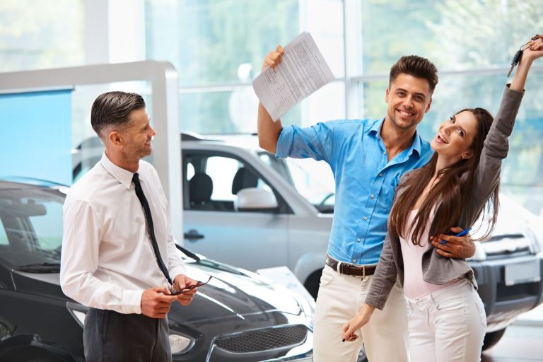 Lee más sobre el artículo ¿Qué es un dealer de carros?